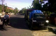 Polisi amankan truk...