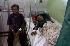 Makan tumis jamur, lima...