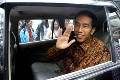 Jokowi usir massa pengunjuk...