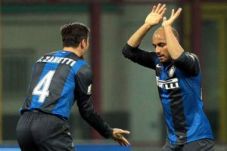 Bungkam Inter, Roma...