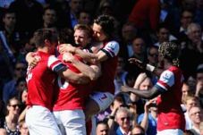 Mertesacker bawa The...