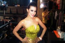 Tidak semua artis bisa...