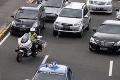 Macet Jokowi terpaksa...
