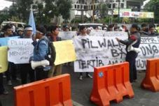 Penyampaian visi misi...