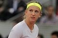 Azarenka bahagia mampu...