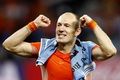 Robben ikuti latihan...