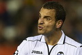 Soldado buka pintu tinggalkan...