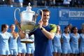 Murray sumbangkan seluruh...
