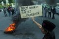 IMM gelar demo BBM di...