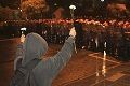 Demonstran duduki kota...