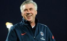 Ancelotti resmi tangani...