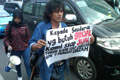 Aksi Sugiyanto membuat...