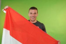 Menuju Indonesia, Podolski...