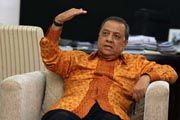 Hidayat desak Foxconn...