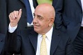 Galliani minta Milanisti...
