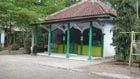 8 Masjid dan 62 musala...