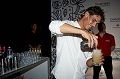Ketika Nadal jadi Bartender