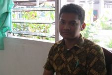 Ancam pukul dokter,...