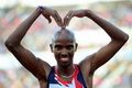 Mo Farah ancang-ancang...