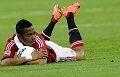 Robinho cedera, Milan...