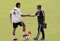 Mourinho ingin tarik...