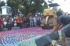Polres Sidoarjo musnahkan...