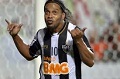 Inginkan Ronaldinho,...