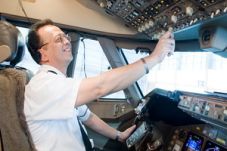 Pakai narkoba, pilot...