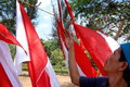 Geliat penjualan bendera...