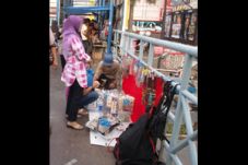 Ahok incar PKL yang...