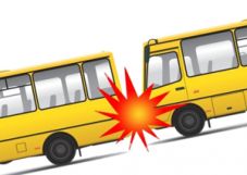 Damri vs minibus, 1...