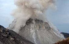 Gunung-gunung sekitar...