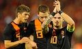 Sneijder tidak masuk...