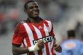 Napoli sepakat boyong...