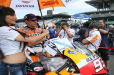 Jinakan Lorenzo, Marquez...
