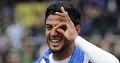 Carlos Vela selamatkan...