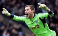 Kaki retak, Ben Foster...
