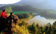 Eksotisme Dieng, dataran...