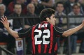 Milan beri Kaka nomor...