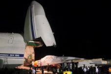 2 pesawat tempur Sukhoi...