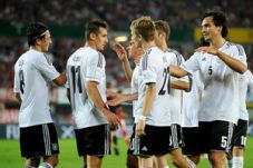 Jerman 3, Austria 0