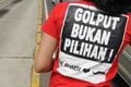 Nyaris separuh warga...