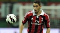 De Sciglio naik meja...