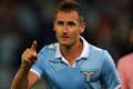 Klose tertarik merumput...