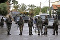 Tentara Libanon kejar...