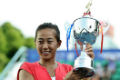 Shuai klaim gelar WTA...