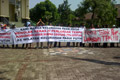 Tolak perluasan TPA,...