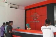 Pos dan Indosat perluas...