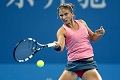Errani melenggang ke...
