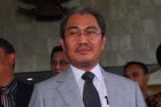Akil Mochtar bikin Jimly...